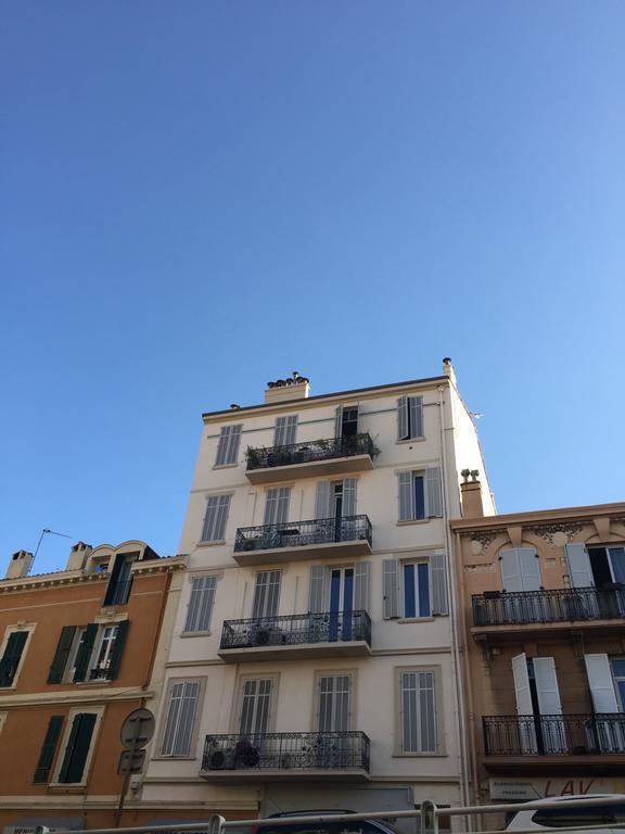 A 2 Pas De La Croisette Lägenhet Cannes Exteriör bild